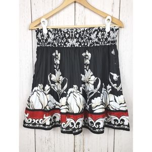 White House Black Market Pleated Skirt